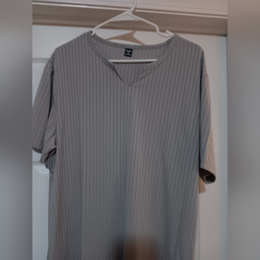 Gray Striped Short Sleeve Shirt
